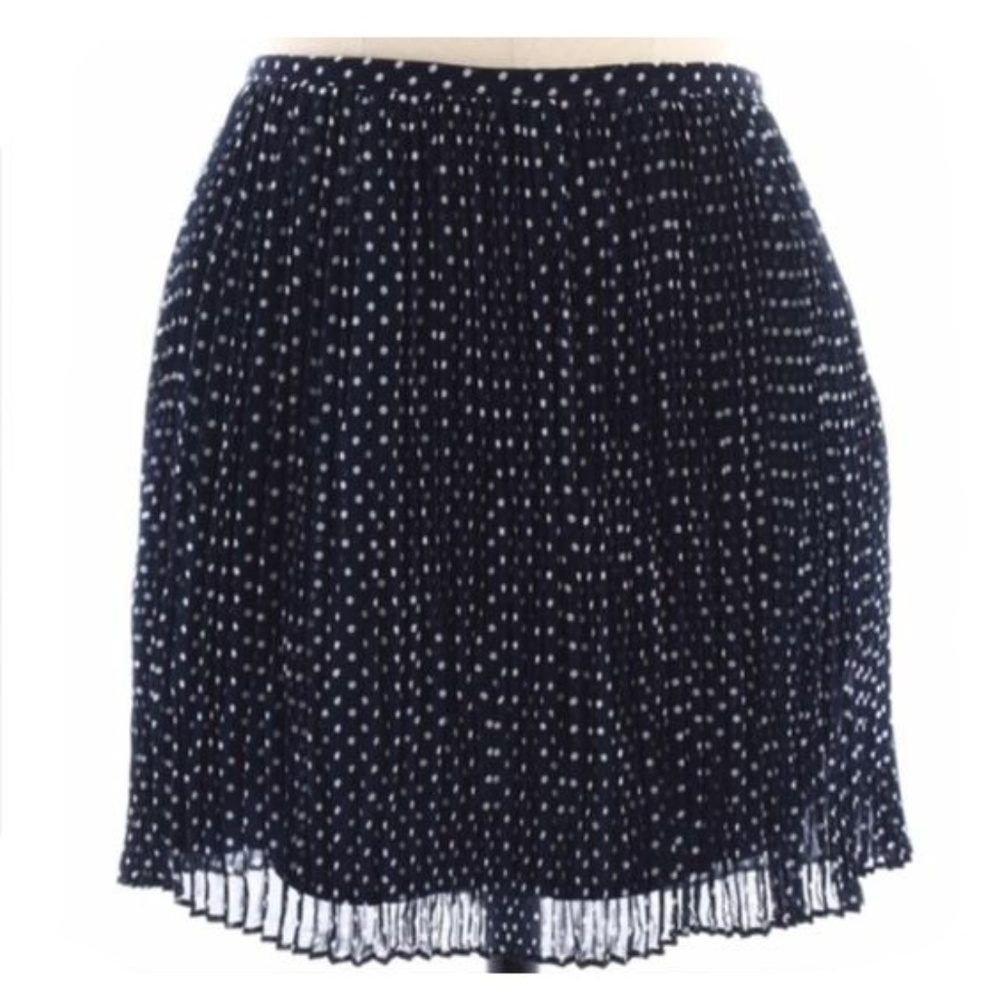 Madewell polka dotted pleated skirt